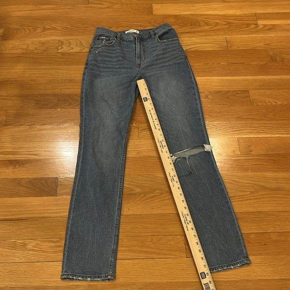 Abercrombie & Fitch the 90s slim straight ultra high rise jeans size 28/6L. - Picture 6 of 11